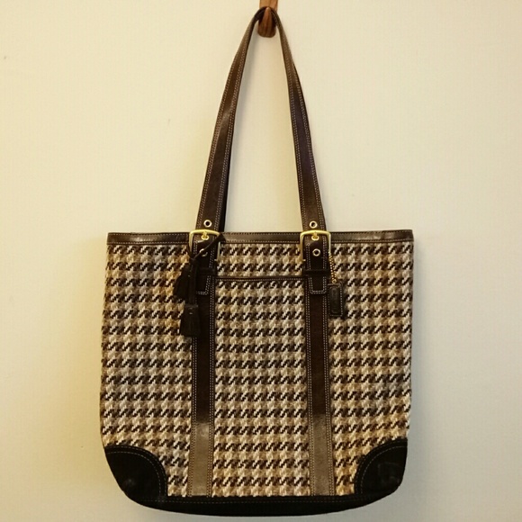 Coach Handbags - Lovely Coach brown wool tweed tote bag